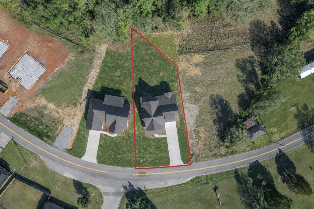 1190 Lee Road Phenix City, AL 36870 - Photo 2 of 52 a view of a garden from a balcony