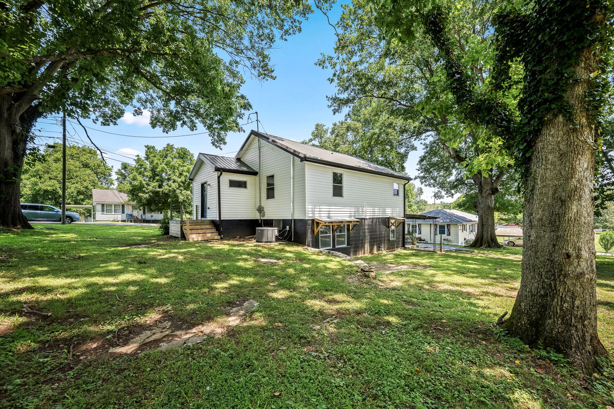 715 Cleveland Street Pulaski, TN 38478 - Photo 22 of 29