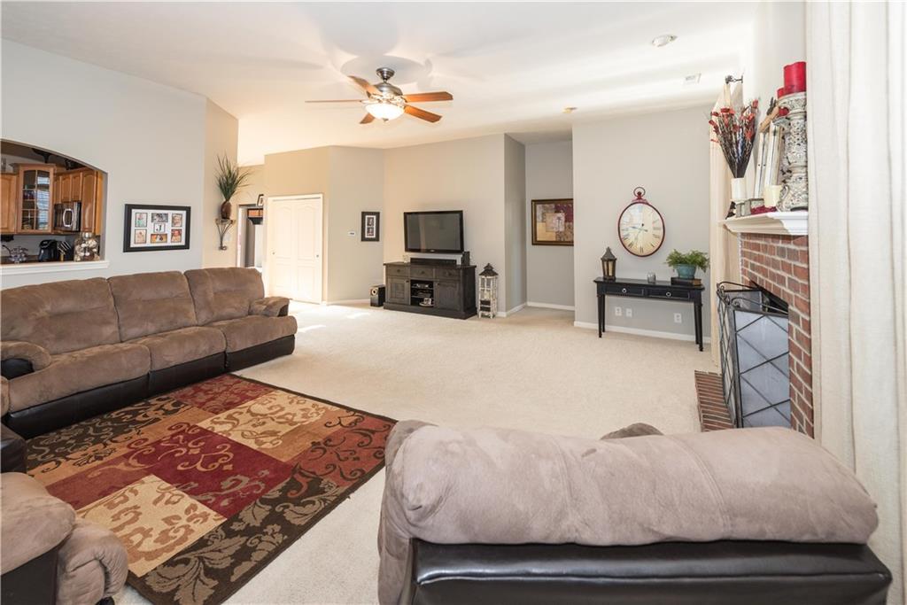 18923 Course View Road Noblesville, IN 46060 - Photo 6 of 24 Gallery Image 6