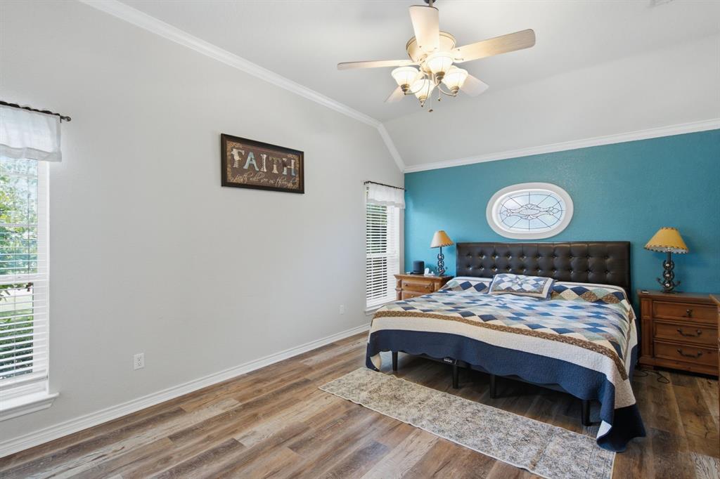 550 Christenberry Road Springtown, TX 76082 - Photo 16 of 36