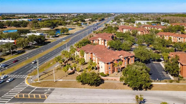 $1,850 | 5560 Metrowest Boulevard, Unit 3206, Orlando, FL 32811