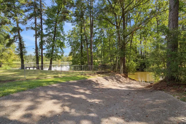 $395,000 | 25814 Water Ridge Drive, Houston, TX 77336