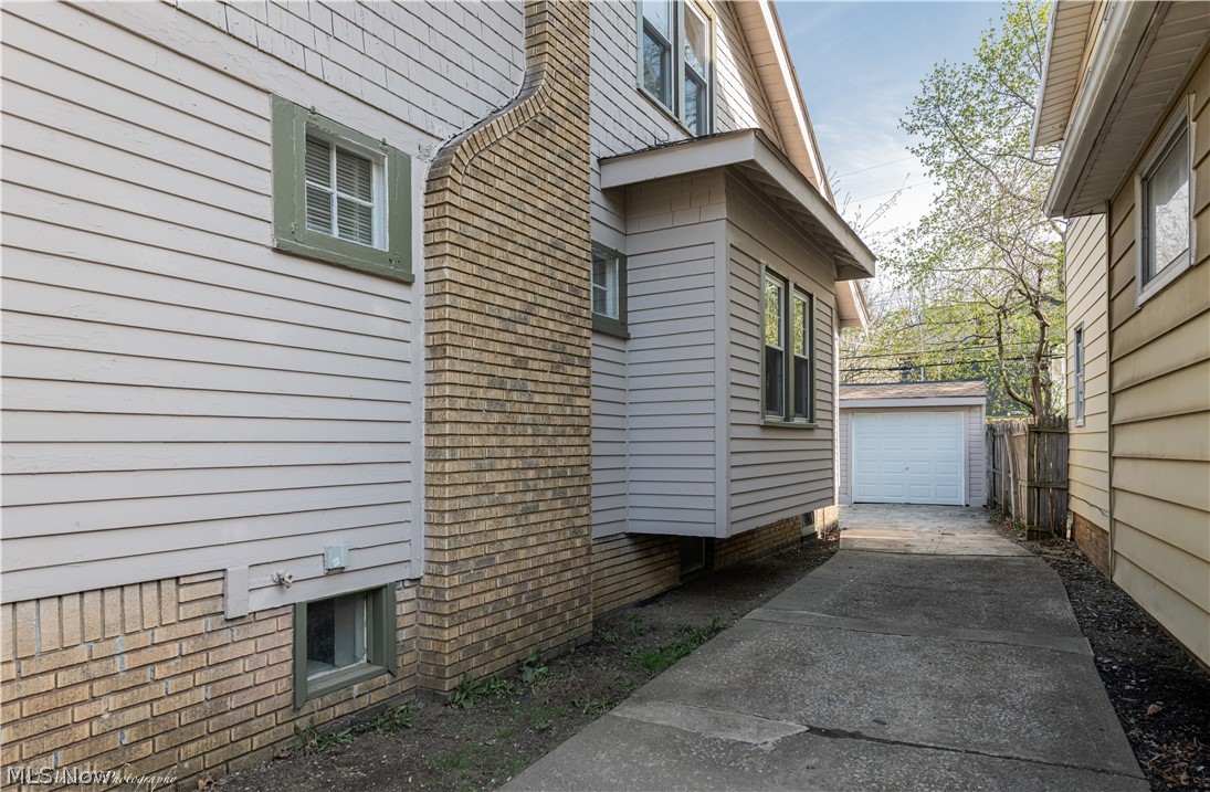 3264 Silsby Road Cleveland, OH 44118 - Photo 26 of 30 Gallery Image 26