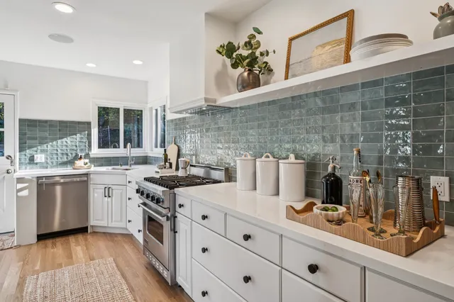 $1,495,000 | 5275 Proctor Avenue, Oakland, CA 94618