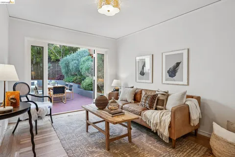 $1,495,000 | 5275 Proctor Avenue, Oakland, CA 94618