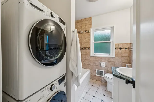 $1,495,000 | 5275 Proctor Avenue, Oakland, CA 94618