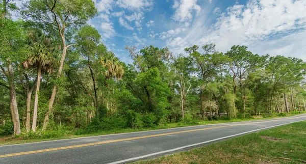 $80,000 | 12205 North Elkcam Boulevard, Dunnellon, FL 34434