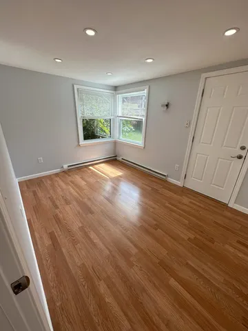 $1,950 | 2705 State Highway, Unit 3/4, Eastham, MA 02642