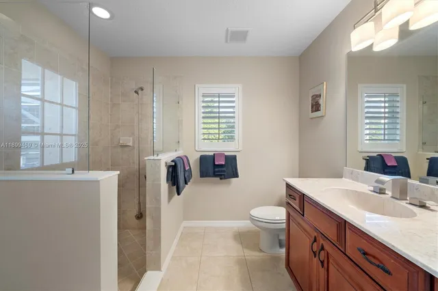 $1,240,000 | 5220 Rosewood Lane, Vero Beach, FL 32966