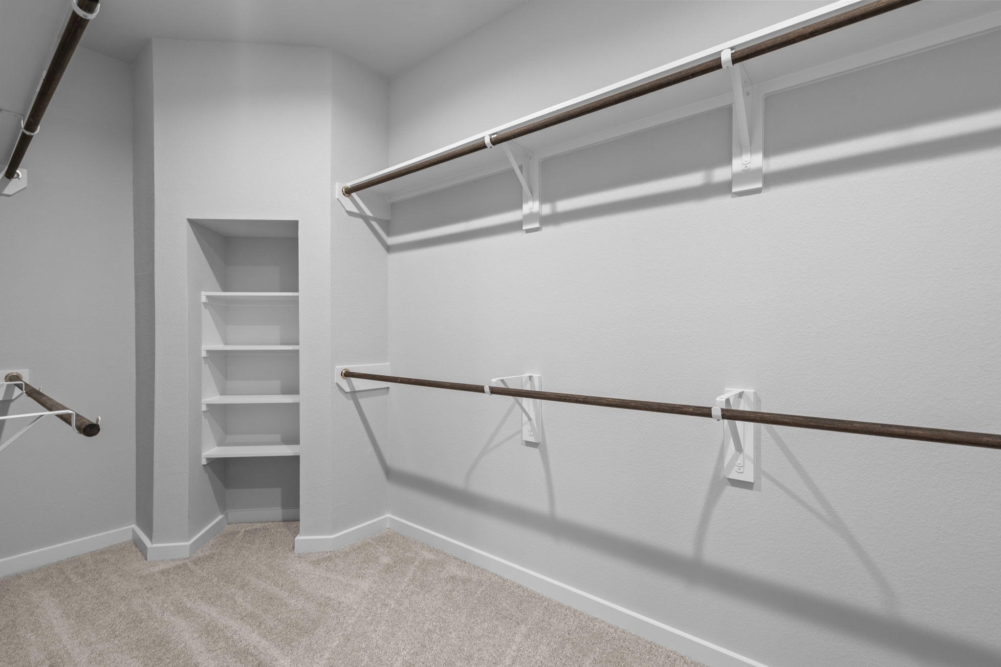 619 Yard Master Trail Rosharon, TX 77583 - Photo 30 of 46 a view of an empty walk in closet