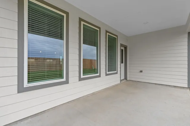 a front view of house with yard