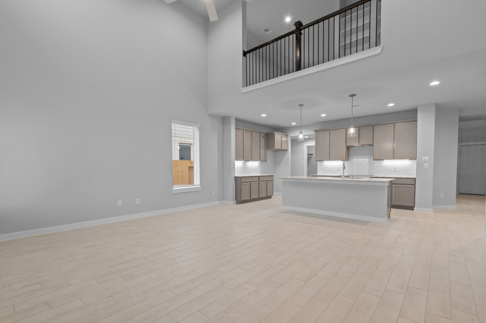 619 Yard Master Trail Rosharon, TX 77583 - Photo 6 of 46