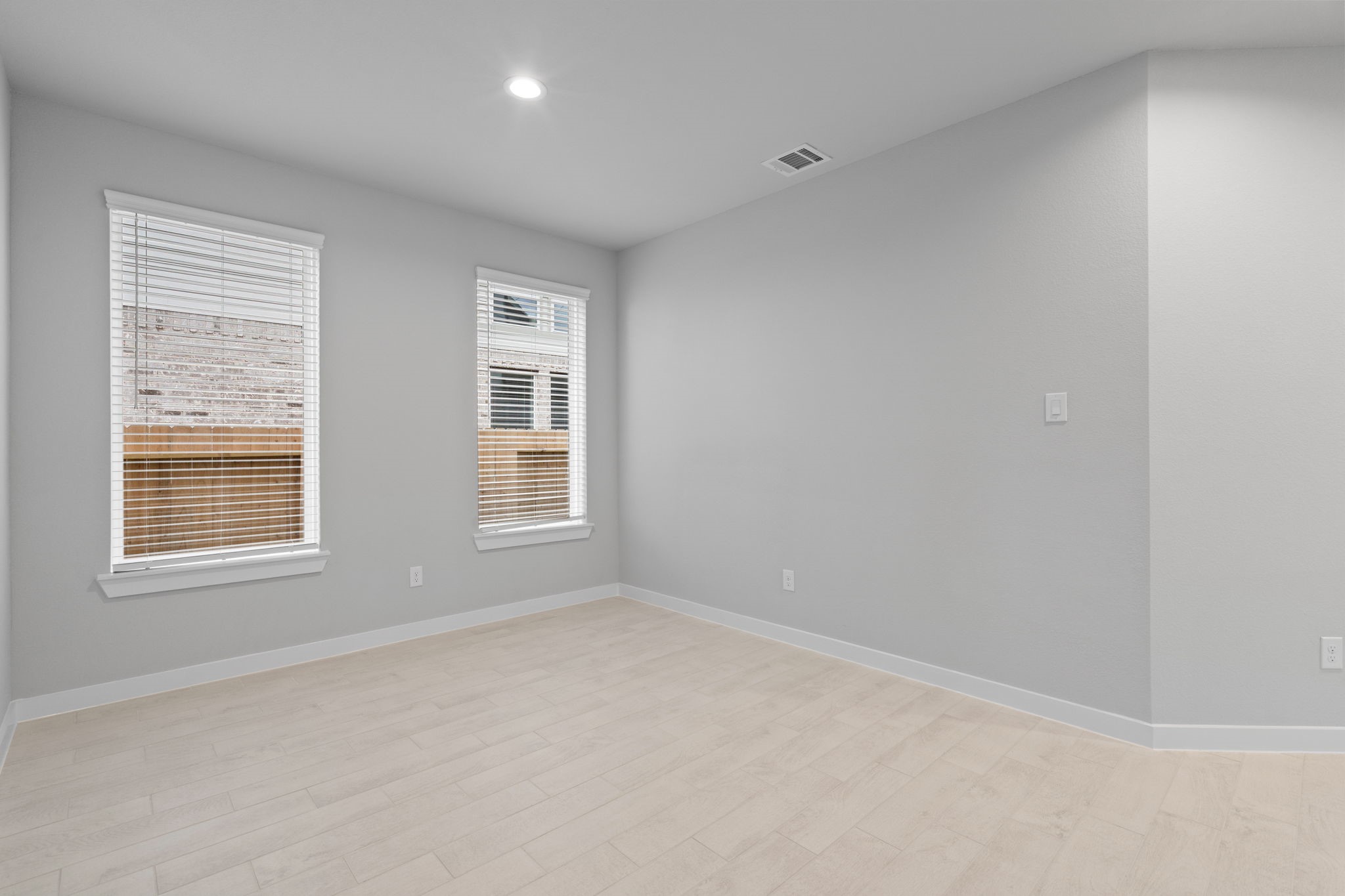 619 Yard Master Trail Rosharon, TX 77583 - Photo 10 of 46 a view of an empty room with a window
