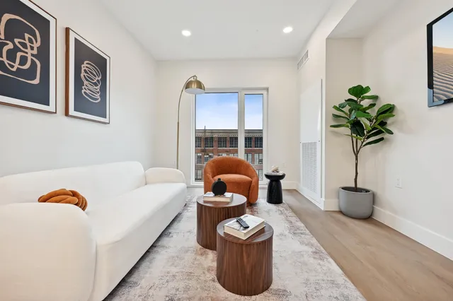 $2,444 | 161 Van Wagenen Avenue, Unit 211, Jersey City, NJ 07306