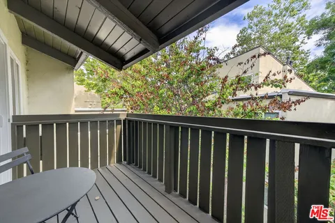 $3,700 | 5005 Stoney Creek Road, Unit 440, Culver City, CA 90230