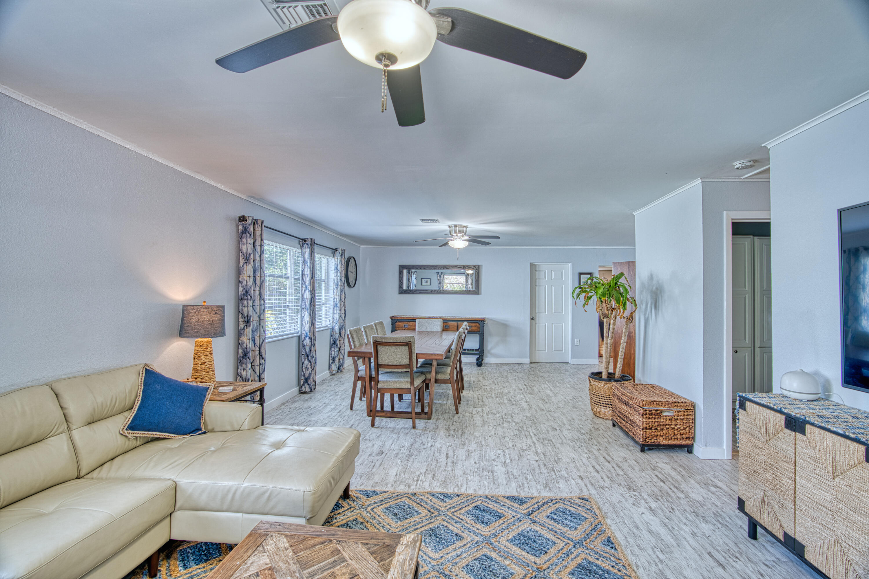136 1st Road Key Largo, FL 33037 - Photo 15 of 45 a living room with furniture and wooden floor