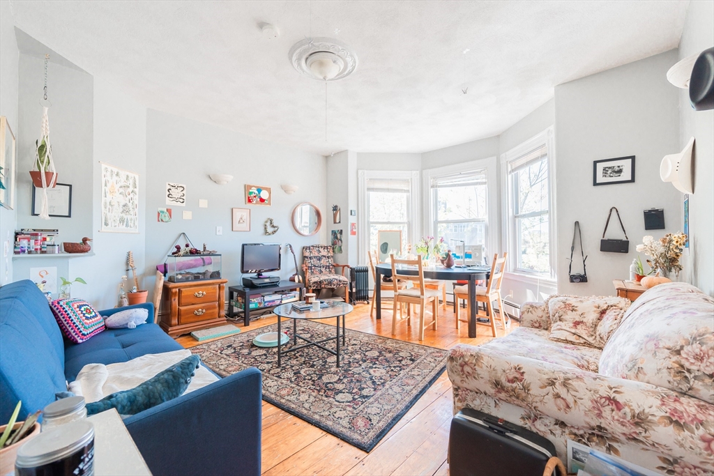 394 Centre Street, Unit 2 Boston, MA 02130 - Photo 2 of 4