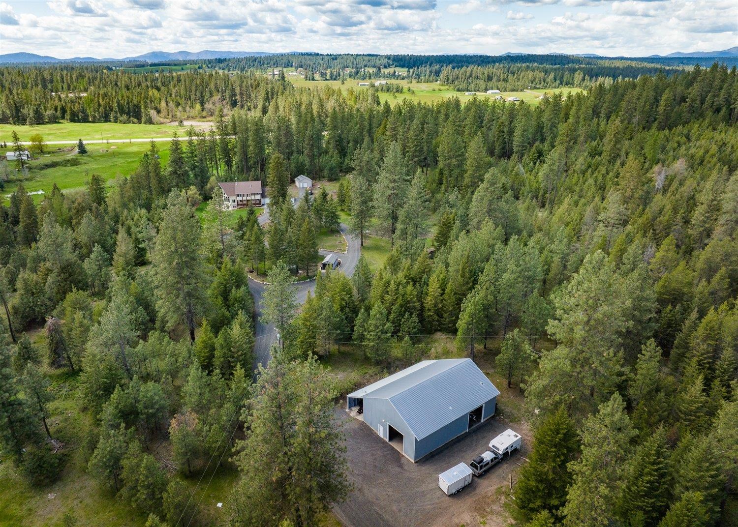 30407 North Milan Road Chattaroy, WA 99003 - Photo 3 of 50 Gallery Image 3