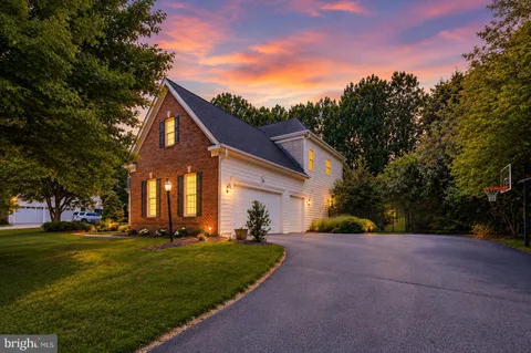 $1,695,000 | 11693 Caris Glenne Drive, Herndon, VA 20170
