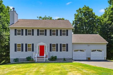 $715,000 | 35 Wayacross Road, Mahopac, NY 10541