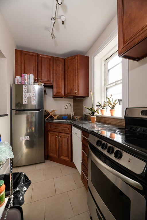 22 Orkney Road, Unit 31 Boston, MA 02135 - Photo 7 of 10 Gallery Image 7