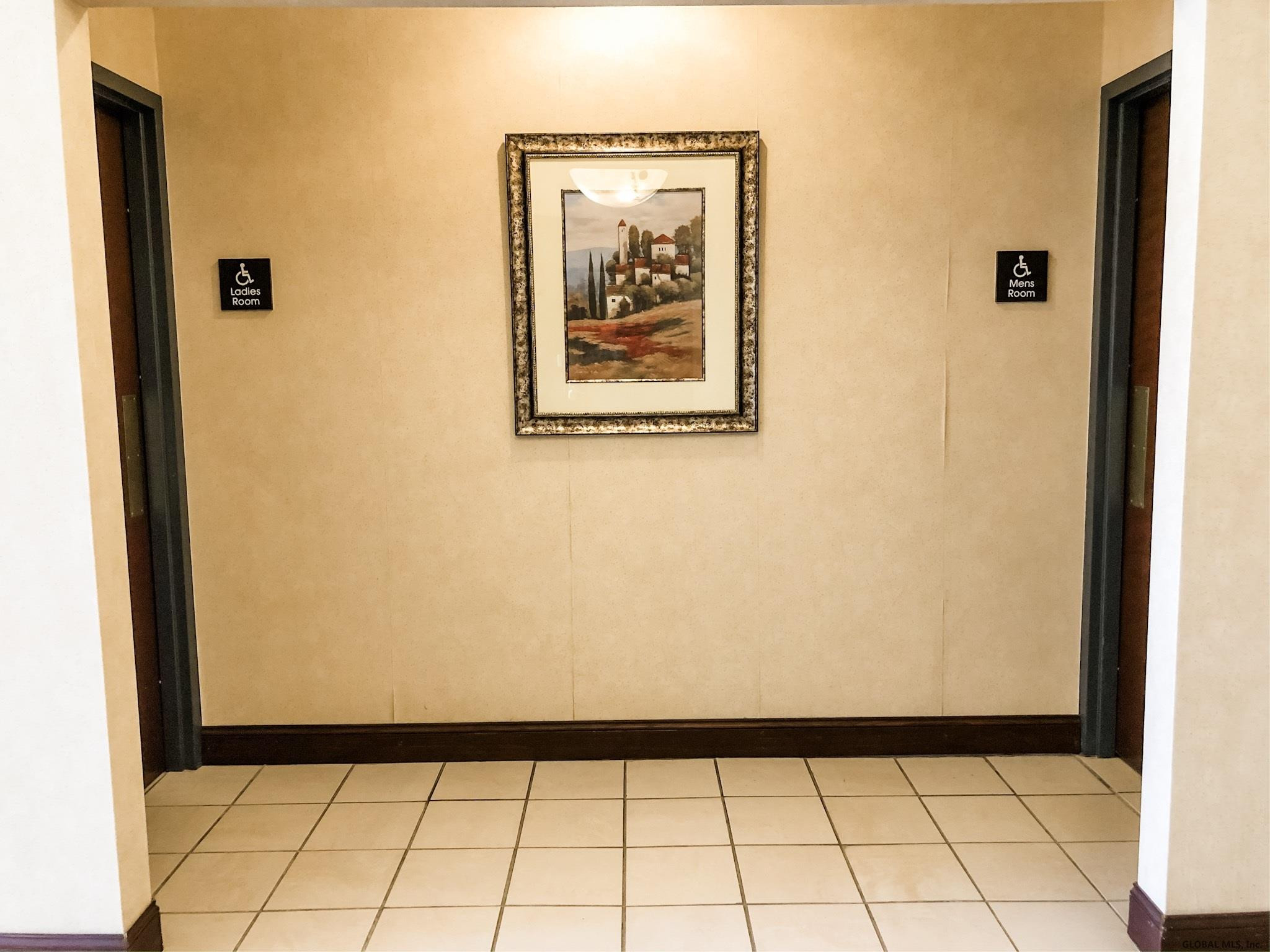 596 Loudon Road Colonie, NY 12110 - Photo 12 of 15 Photo 12