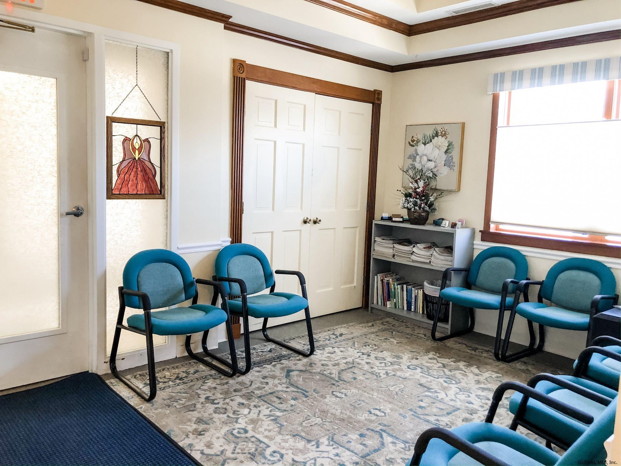 596 Loudon Road Colonie, NY 12110 - Photo 5 of 15 Photo 5