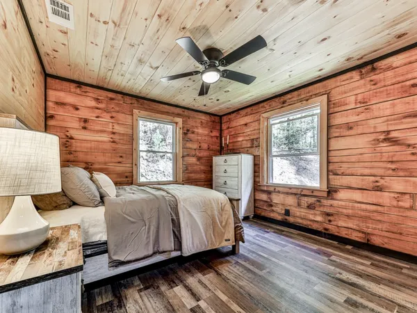 $599,900 | 1166 Hodgins Lane, White, GA 30184
