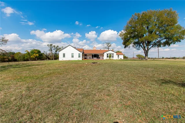 $330,000 | 4417 South Pea Ridge Road, Temple, TX 76502