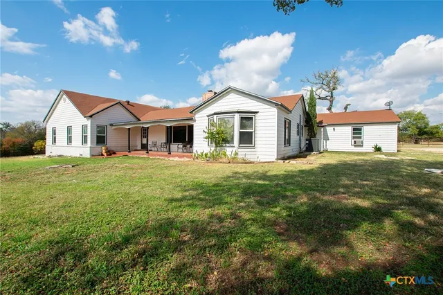 $330,000 | 4417 South Pea Ridge Road, Temple, TX 76502
