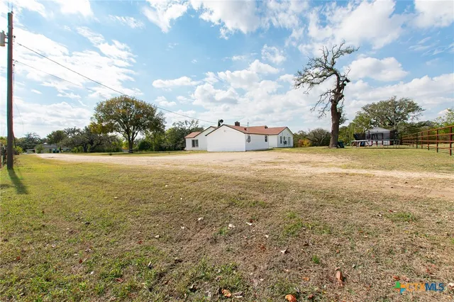 $330,000 | 4417 South Pea Ridge Road, Temple, TX 76502