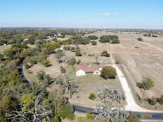 $330,000 | 4417 South Pea Ridge Road, Temple, TX 76502