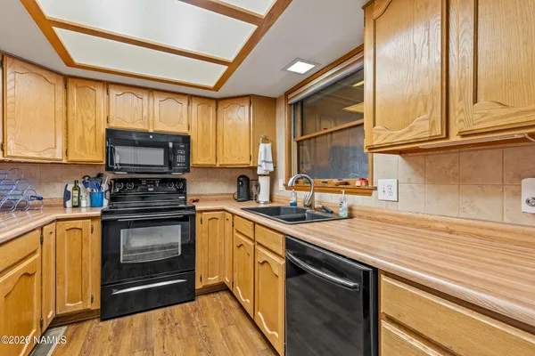 $439,000 | 2841 North Walnut Hills Drive, Unit 6, Flagstaff, AZ 86004