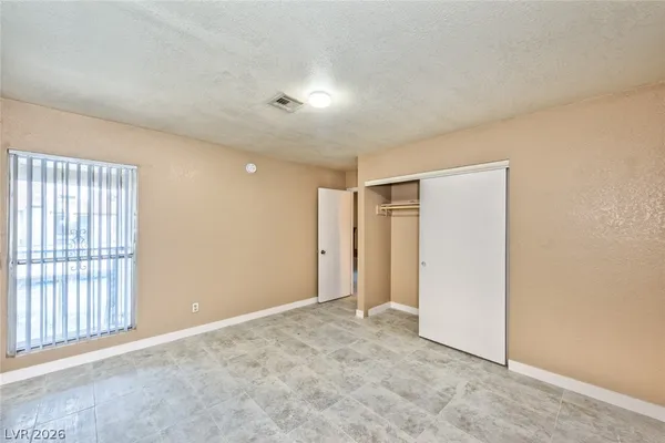 $1,050 | 3771 Shirebrook Drive, Unit 163, Las Vegas, NV 89115