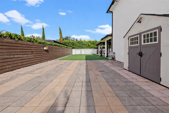 $1,199,000 | 8723 Northwest 161st Terrace, Miami Lakes, FL 33018