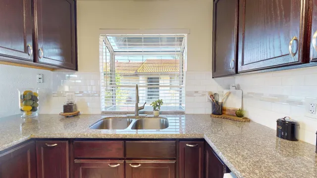 $272,900 | 317 West Sierra Avenue, Unit 124, Fresno, CA 93704