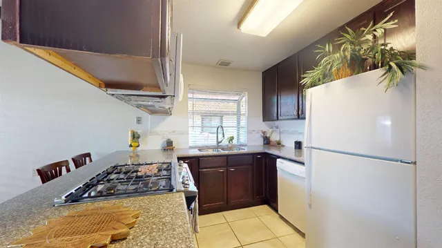 $272,900 | 317 West Sierra Avenue, Unit 124, Fresno, CA 93704