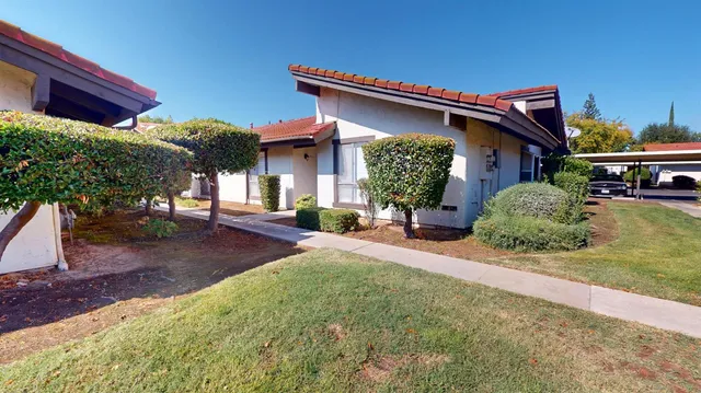 $272,900 | 317 West Sierra Avenue, Unit 124, Fresno, CA 93704