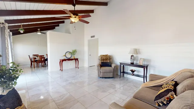 $272,900 | 317 West Sierra Avenue, Unit 124, Fresno, CA 93704