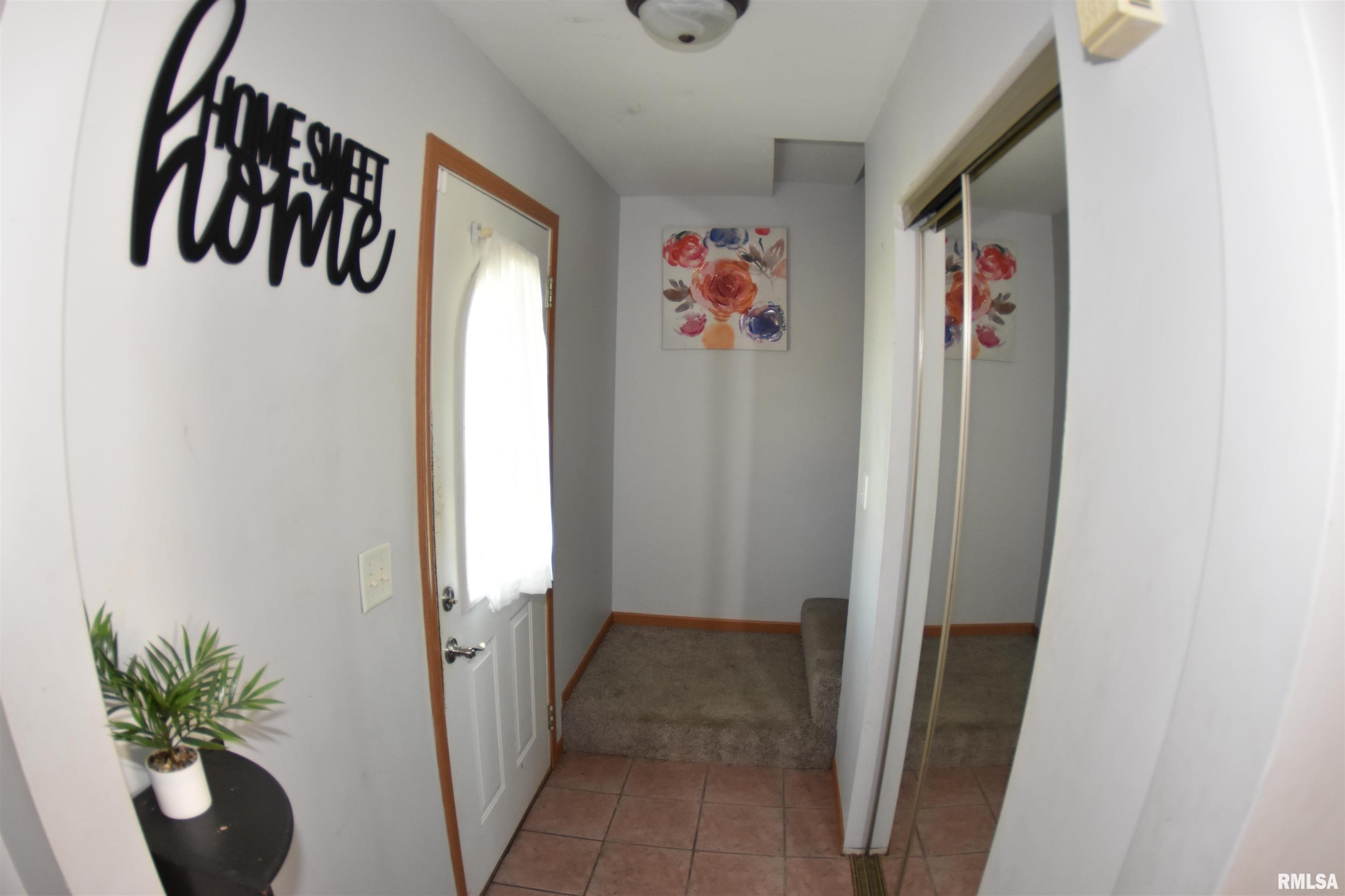 2867 York Road Springfield, IL 62703 - Photo 9 of 57