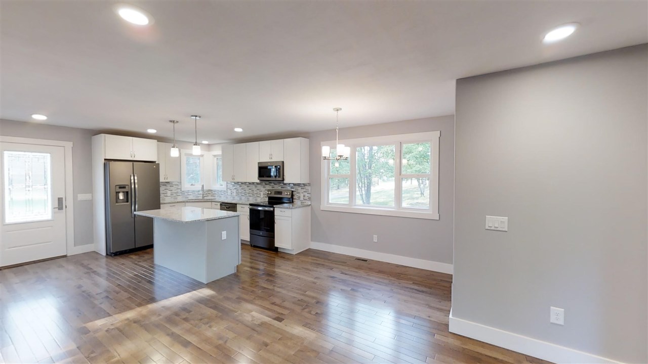 2681 North Lamb Road Interlochen, MI 49643 - Photo 14 of 29 1848762-13.JPG