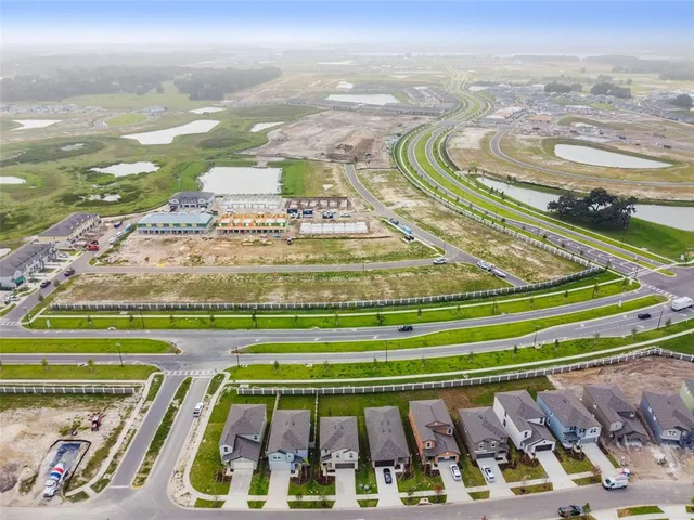 a view of a tennis court