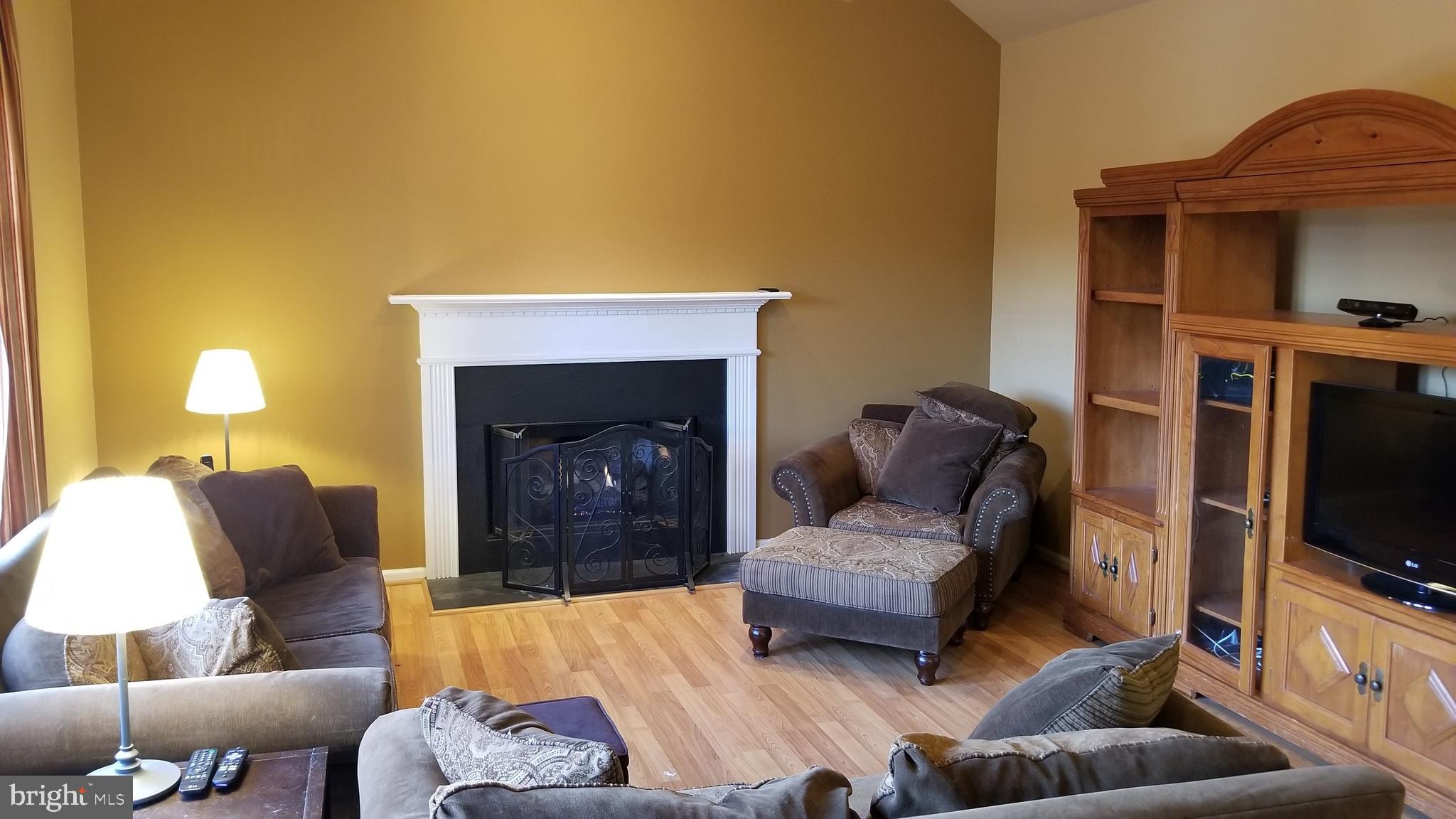2362 Cross Creek Road Macungie, PA 18062 - Photo 13 of 32 Family Room