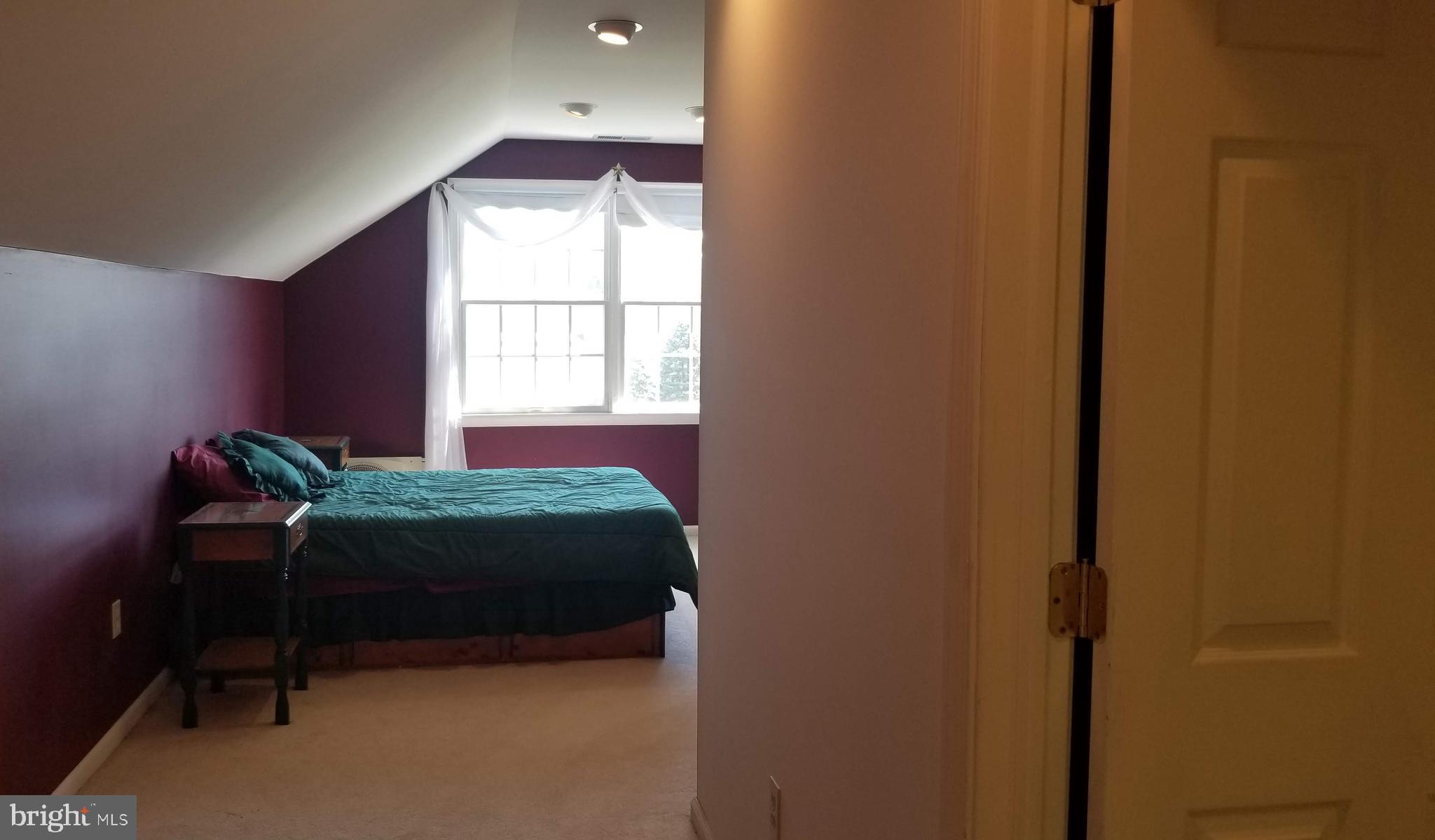 2362 Cross Creek Road Macungie, PA 18062 - Photo 23 of 32 3rd Floor Bedroom