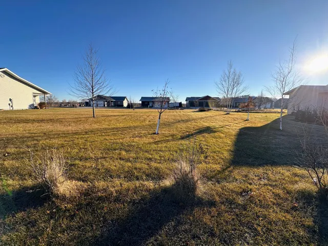 $49,500 | 1019 7th Avenue Northeast, Perham, MN 56573