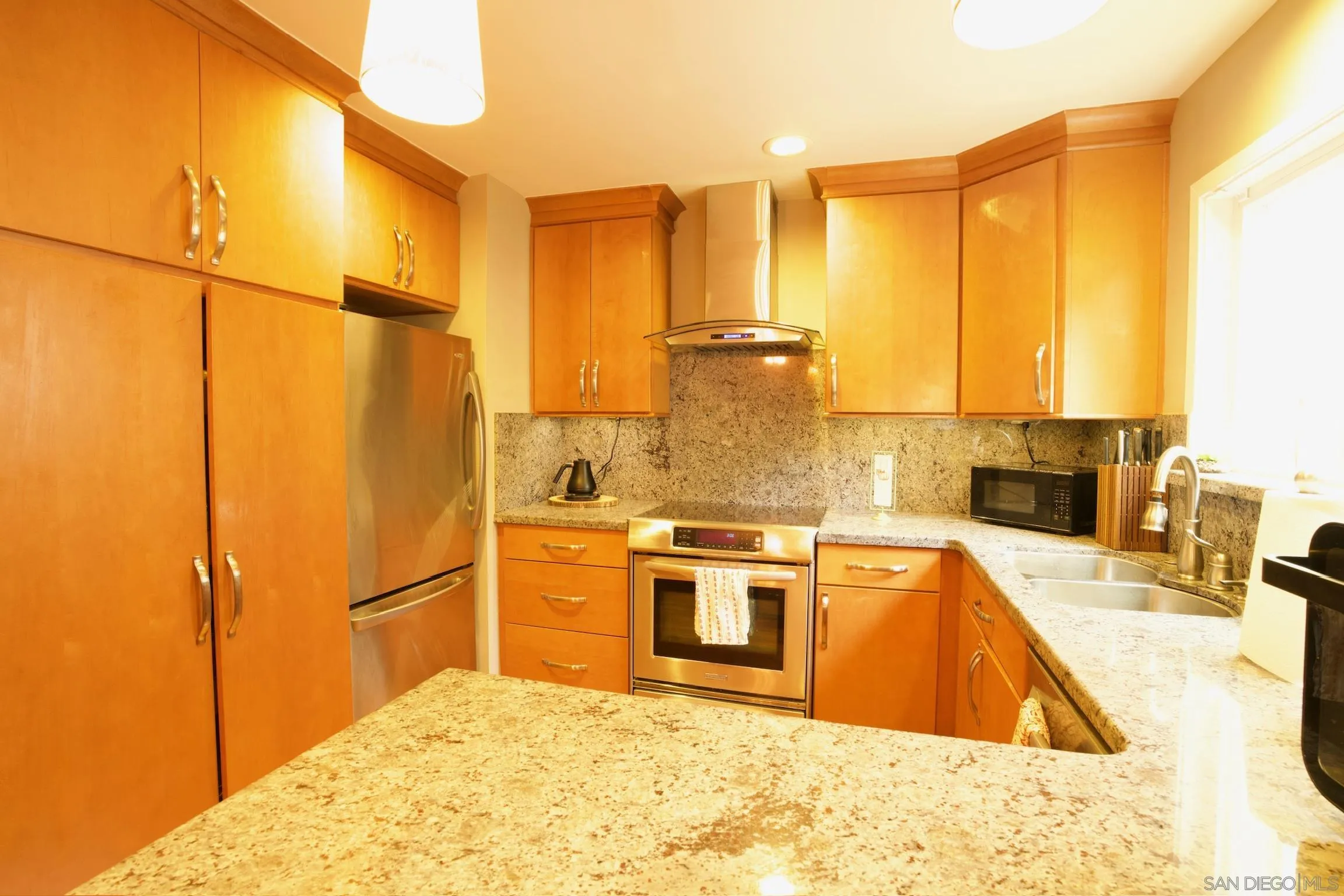 810 Oak Grove Road, Unit 86 Concord, CA 94518 - Photo 2 of 25 Gallery Image 2