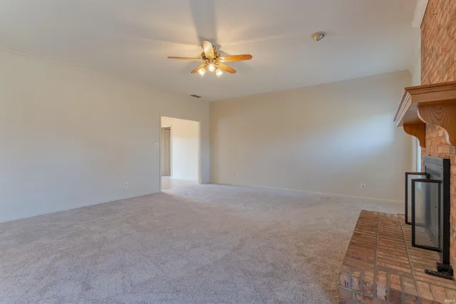 $395,500 | 3100 Trailwood Drive, Newburgh, IN 47630