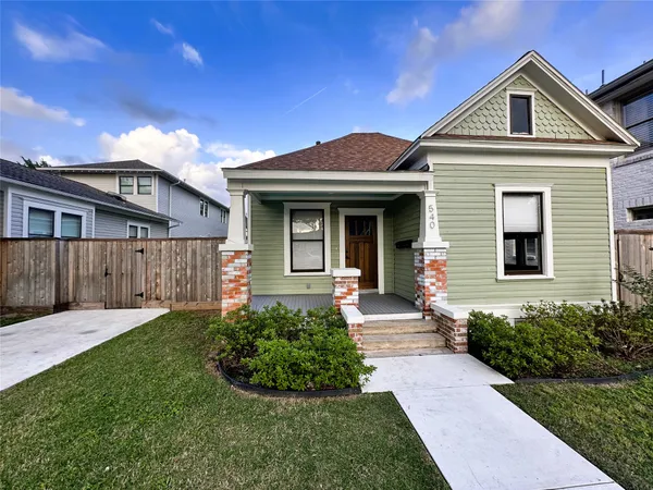 $2,875 | 540 Harvard Street, Houston, TX 77007