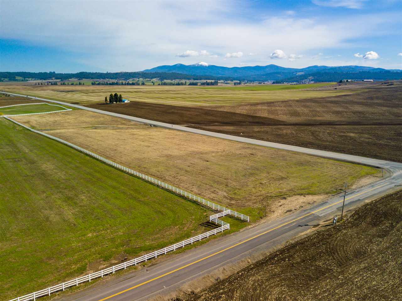 7407 East Stoneman Road Mead, WA 99021 - Photo 2 of 16