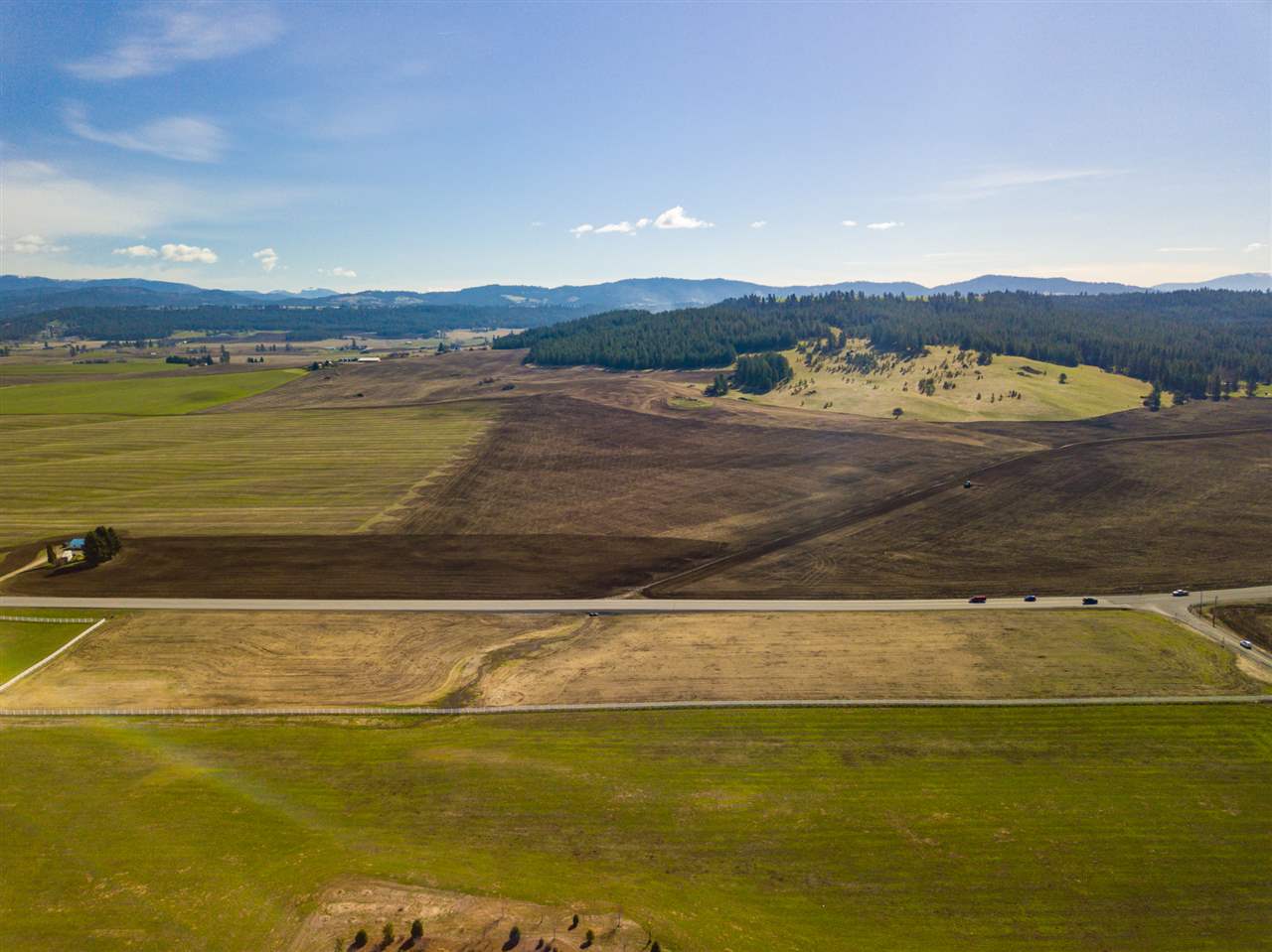 7407 East Stoneman Road Mead, WA 99021 - Photo 8 of 16